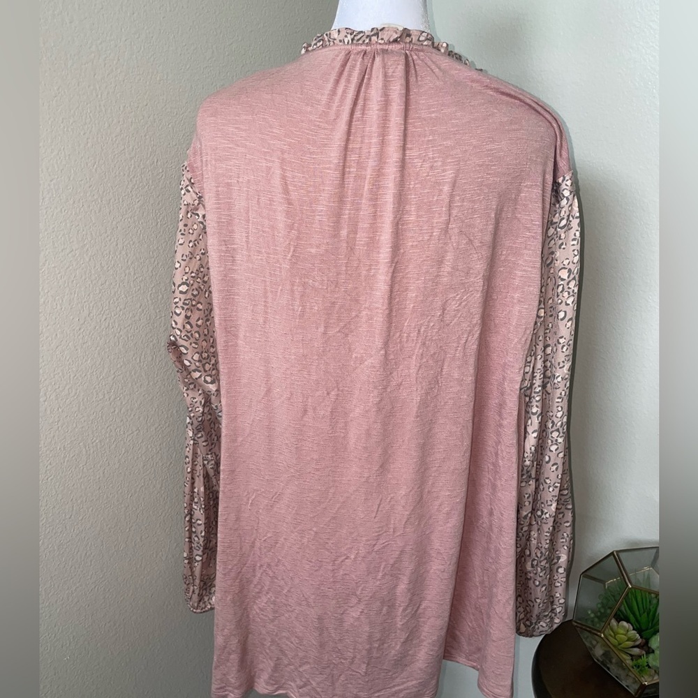 Anthropologie Dolan Left Coast Miramar Ruffle Leopard Top Sz 1X Pink Long Sleeve - Picture 4 of 7
